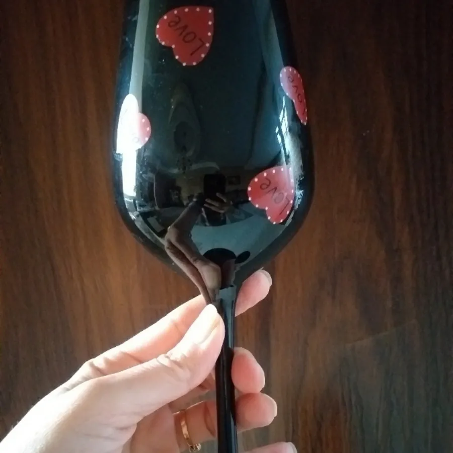 یک جفت گیلاس دکوری