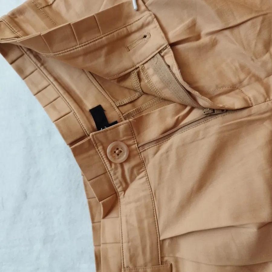 شلوارک دامنی