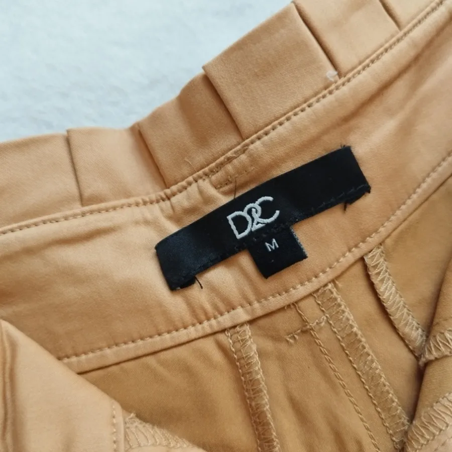 شلوارک دامنی