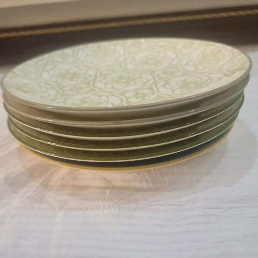 پلو خوری رنگی