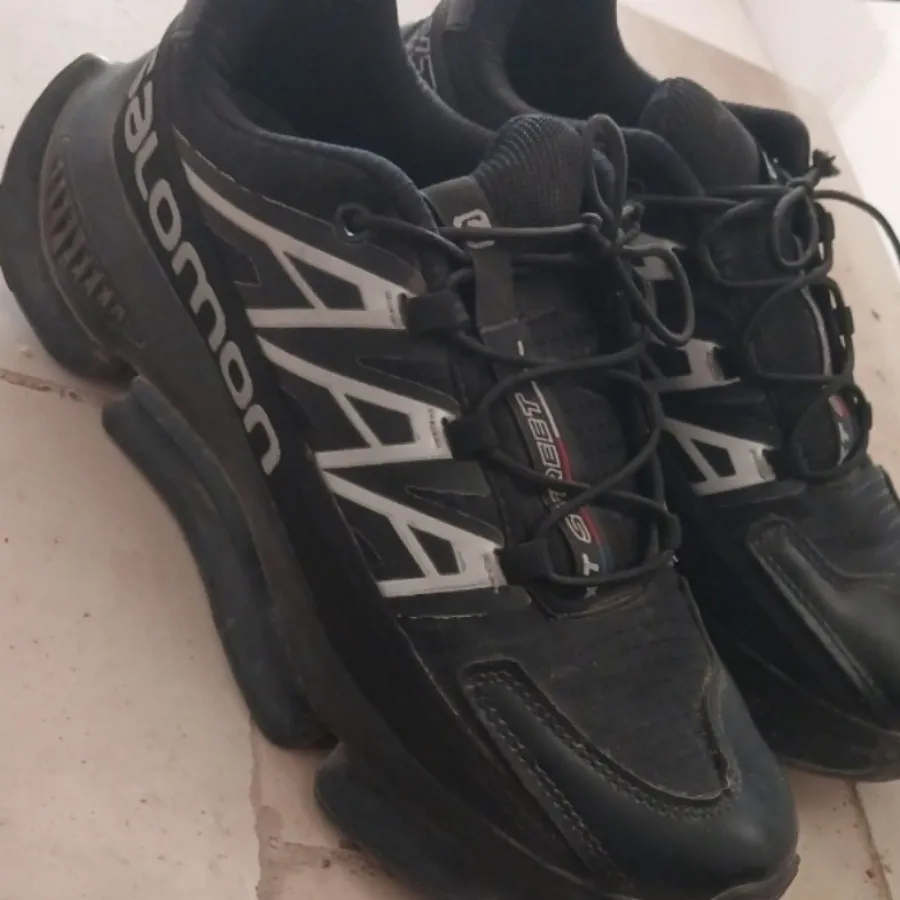 کفش اسپرت سالامون