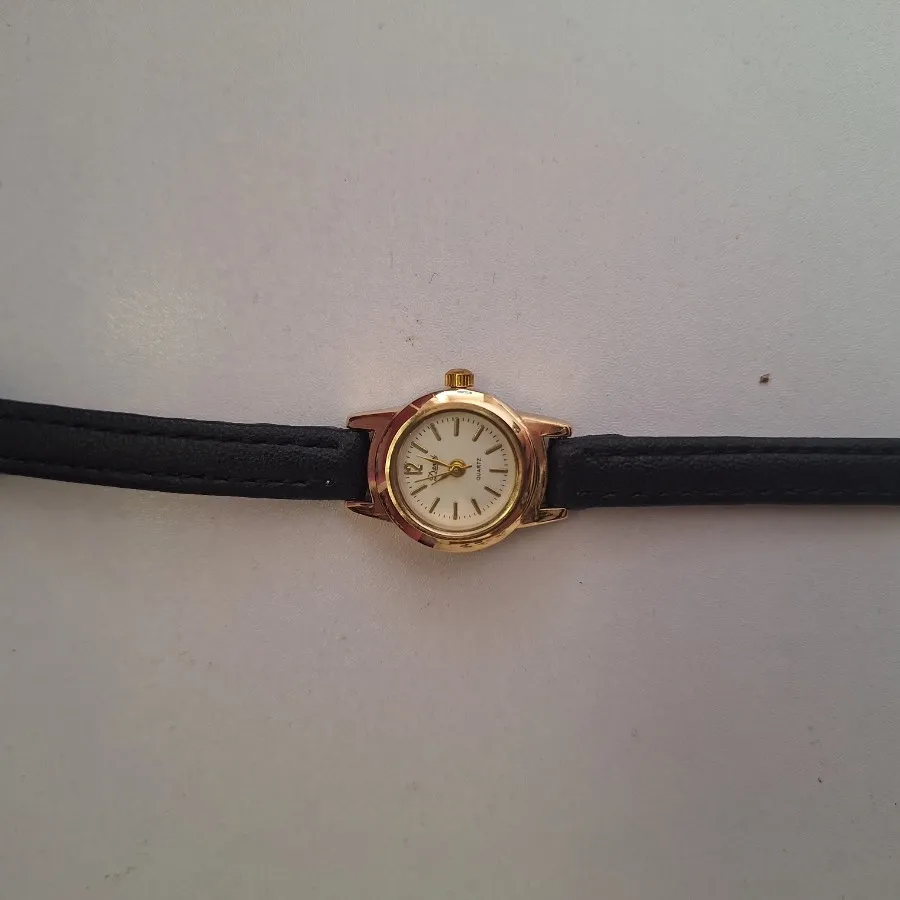 ساعت وینتیج دسته چرمی