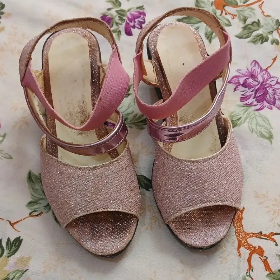 صندل دخترونه