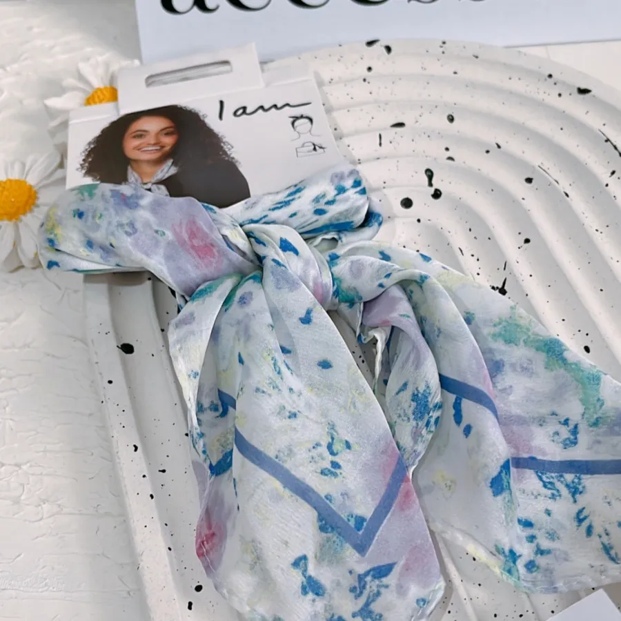 مینی اسکارف