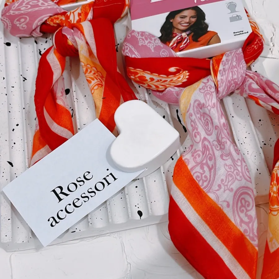 مینی اسکارف