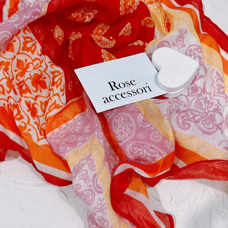 مینی اسکارف