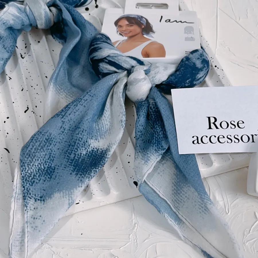 مینی اسکارف