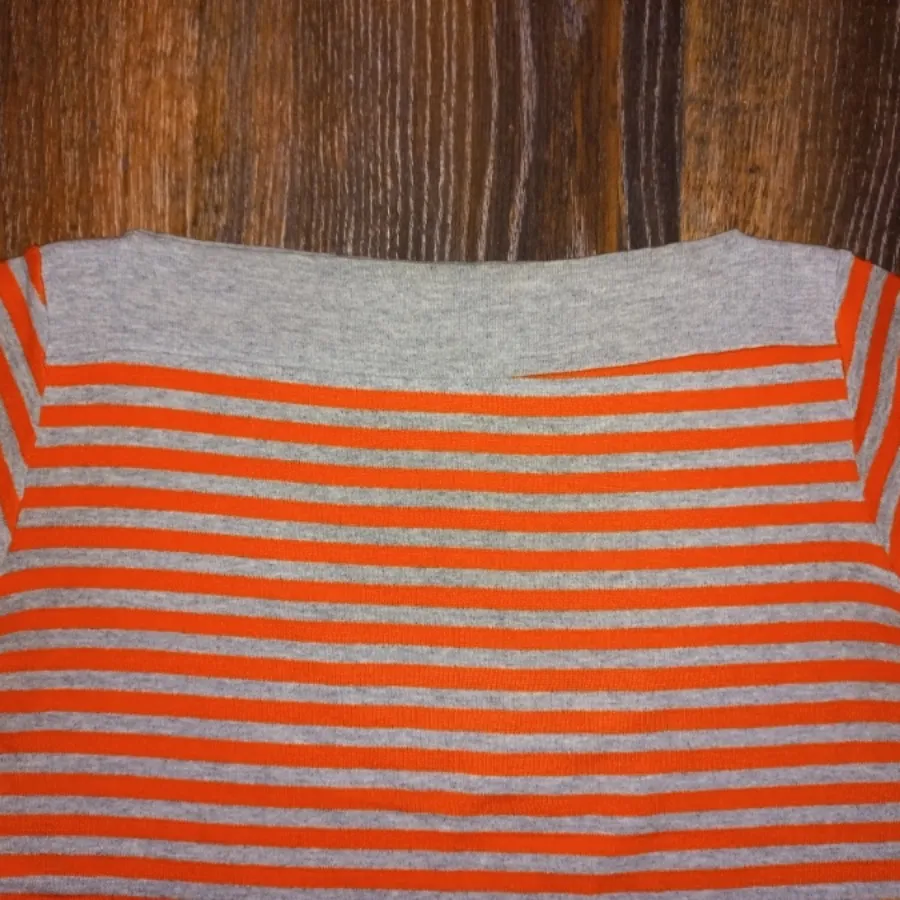 بلوز کراپ آستین بلند