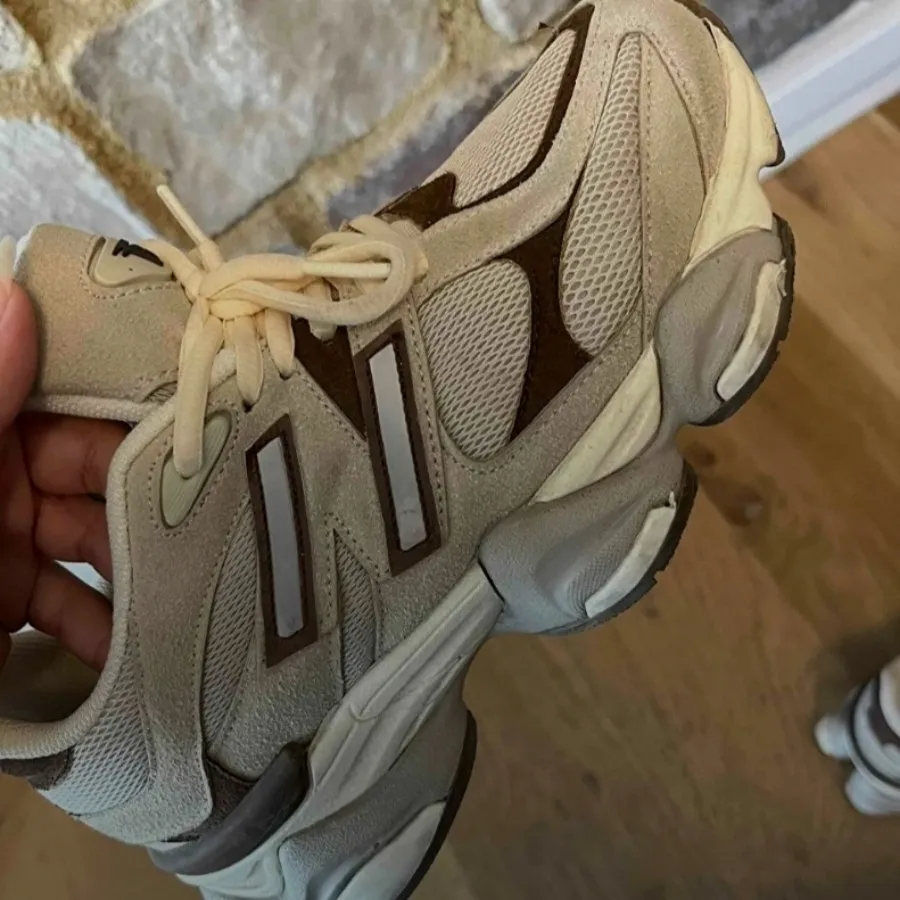 کتونی اسپرت