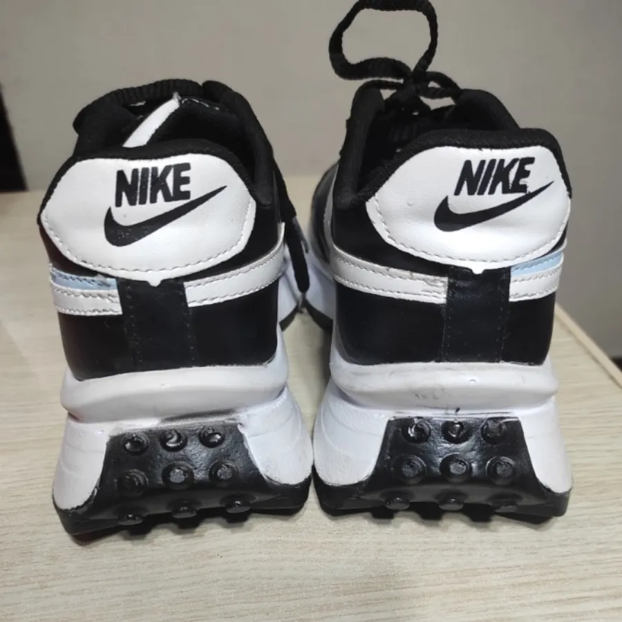 کفش اسپرت ورزشی زنانه