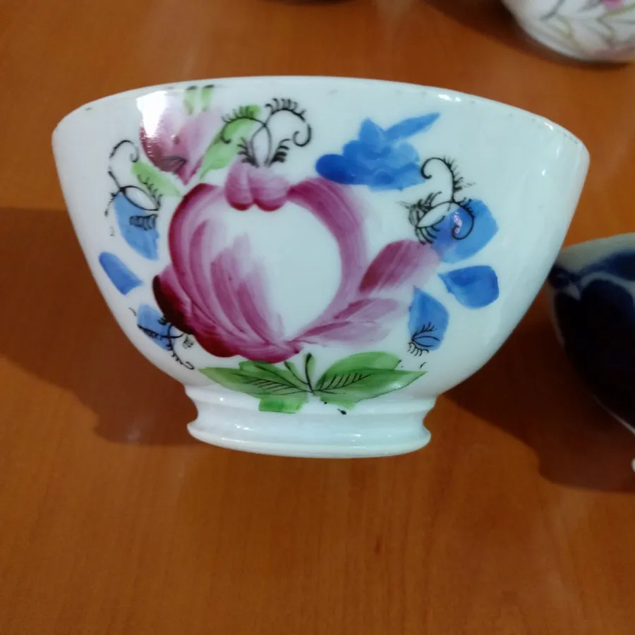 کاسه گل سیبی قدیمی