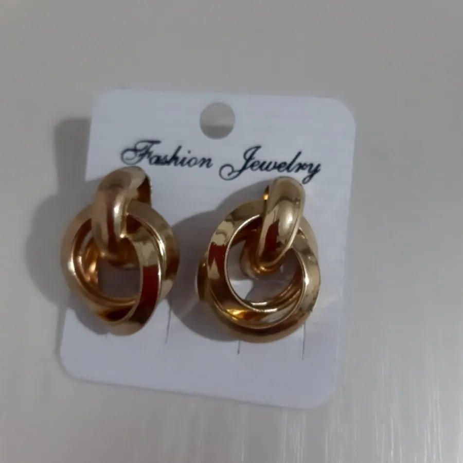 گوشواره برند