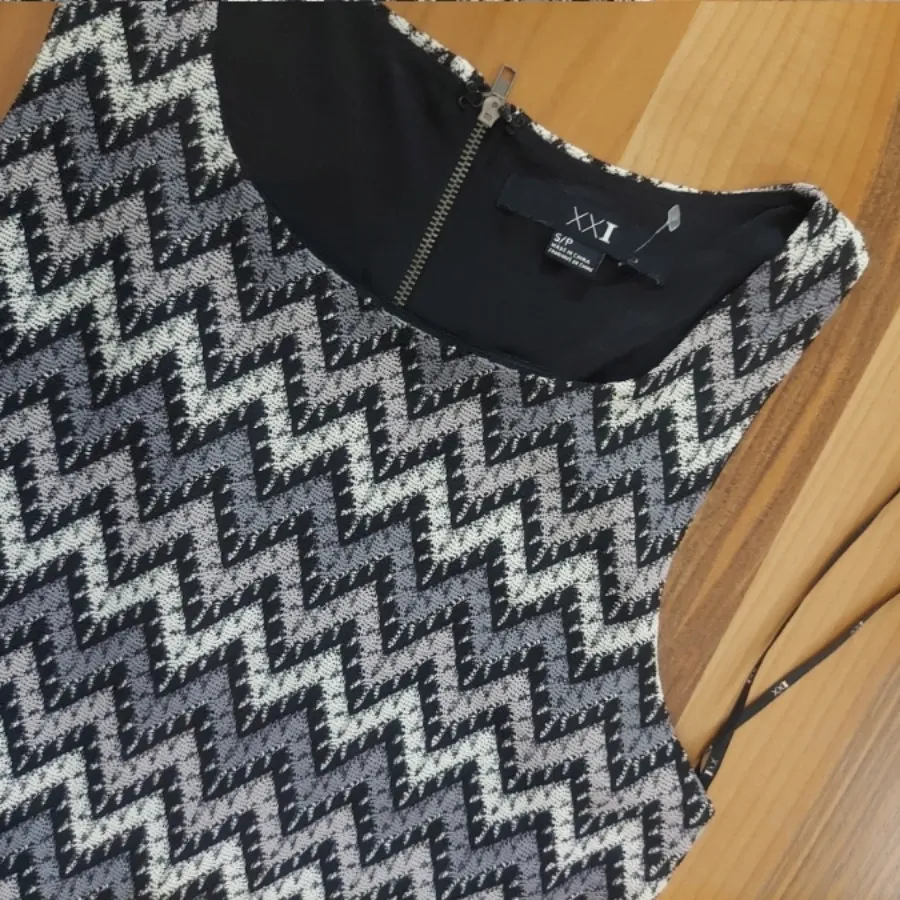 پیراهن دخترونه