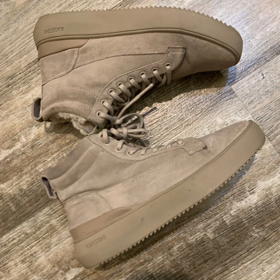 کفش برند blackstone