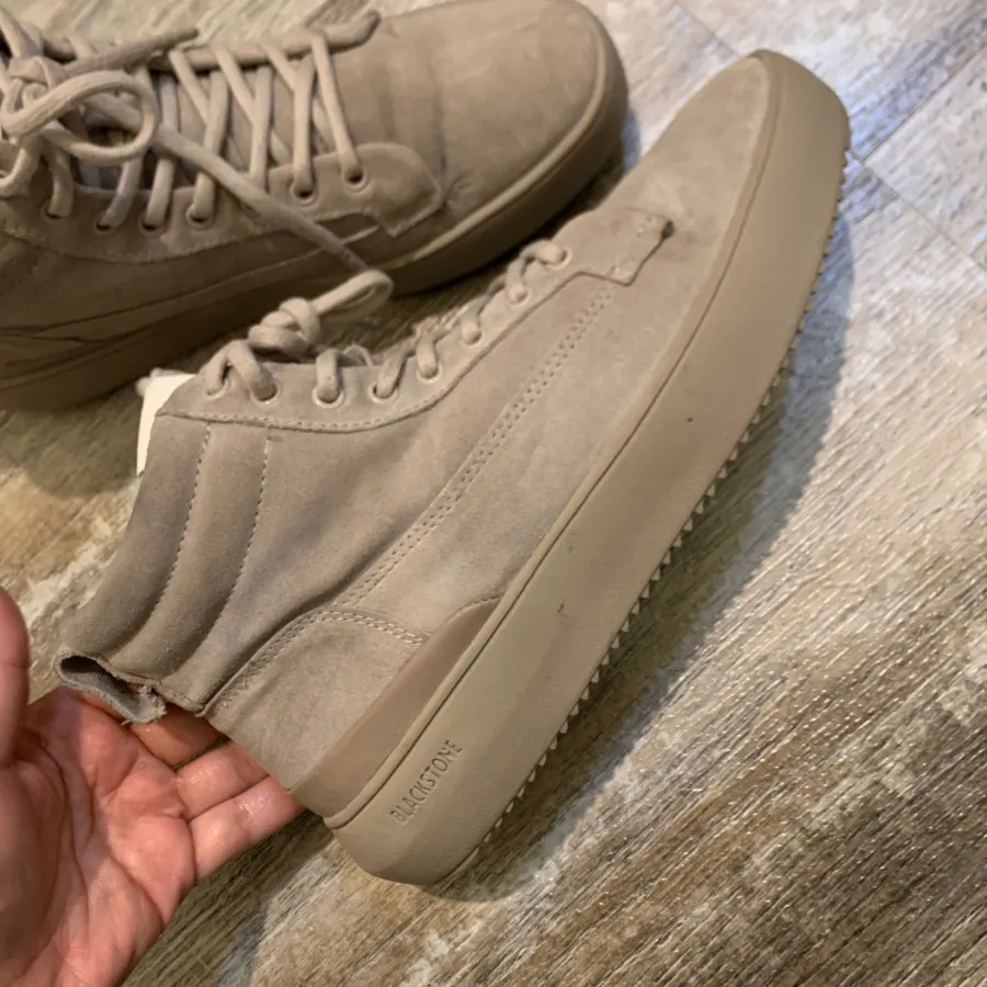 کفش برند blackstone