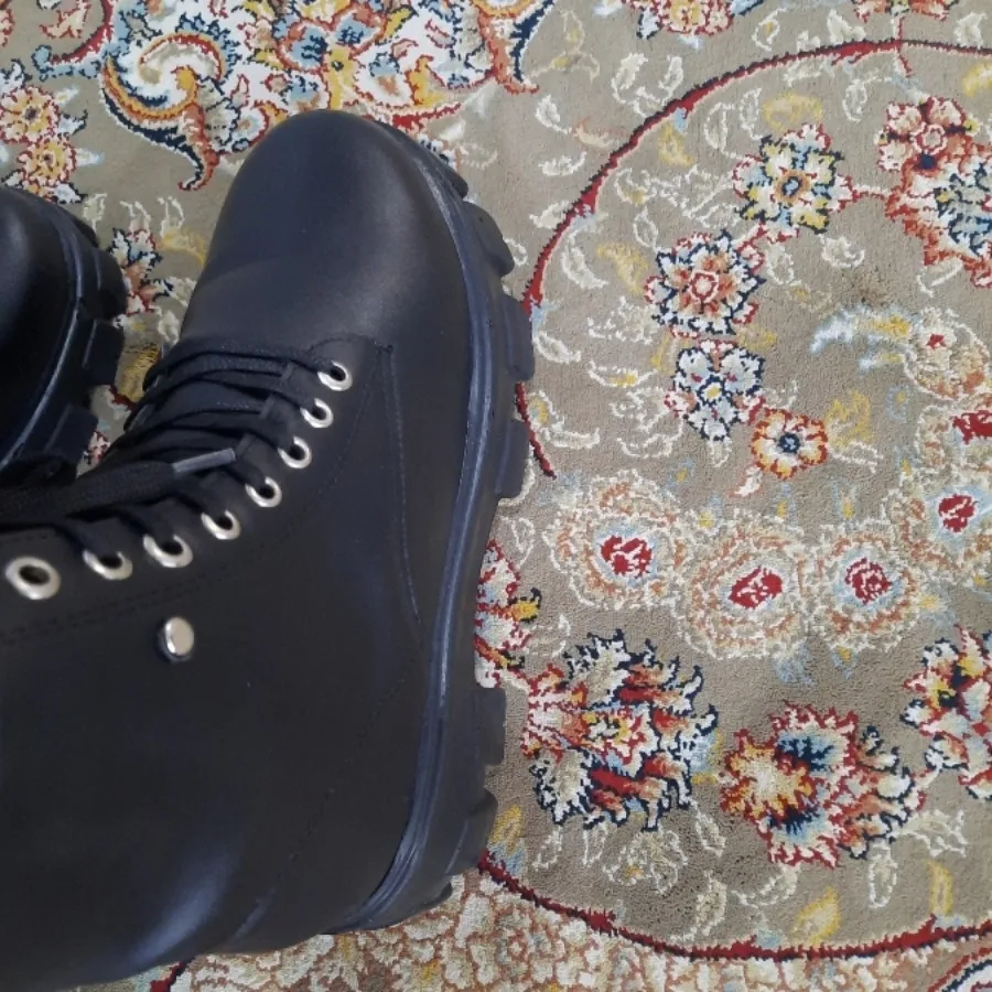 کفش نیم بوت