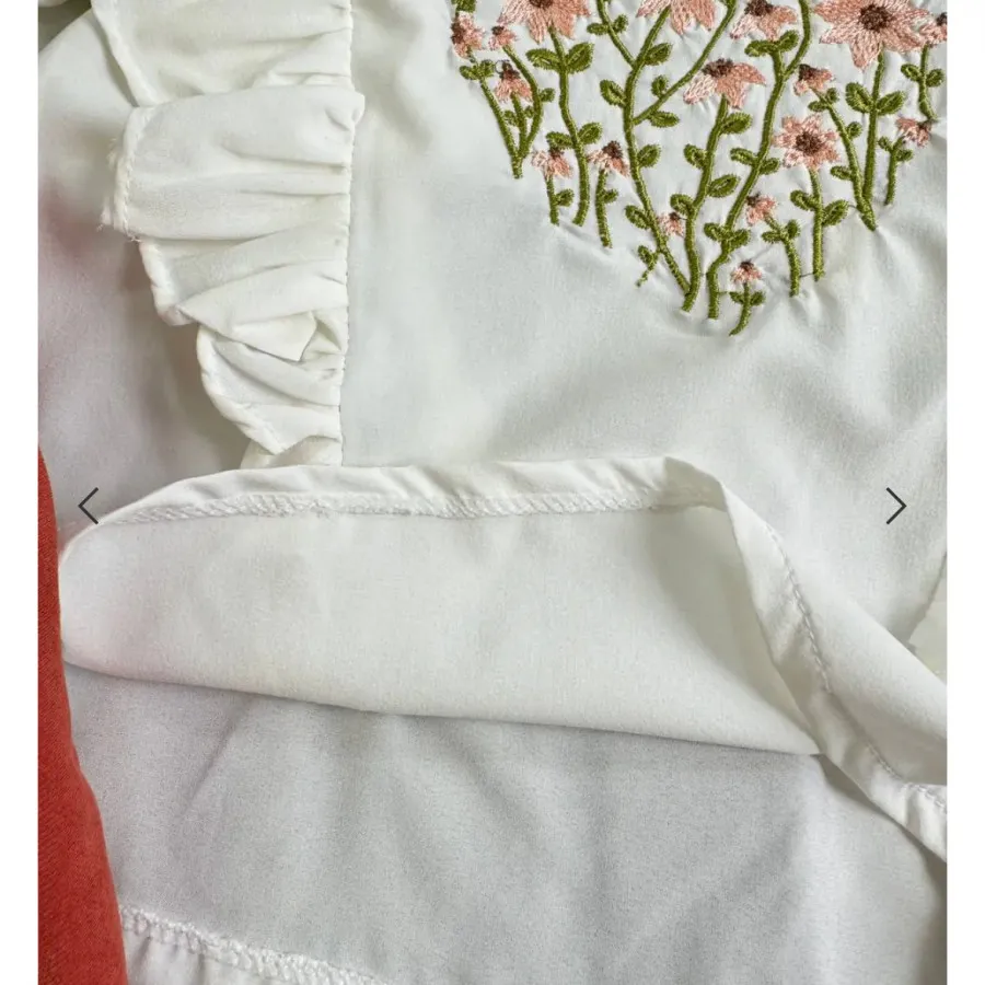 بلوز و دامن بچگانه