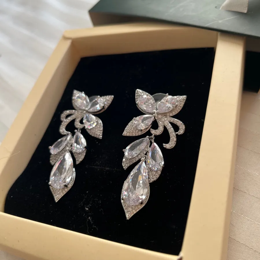 گوشواره طرح جواهر