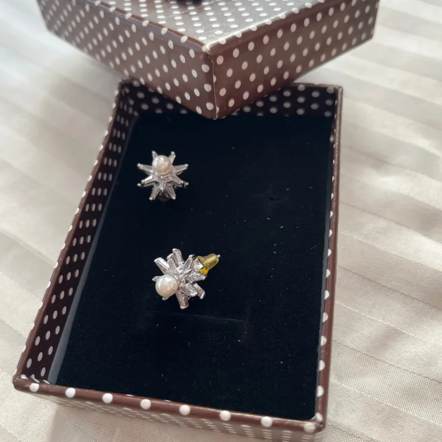 گوشواره طرح جواهر