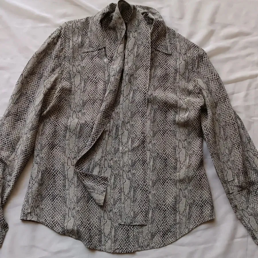 شومیز امریکایی