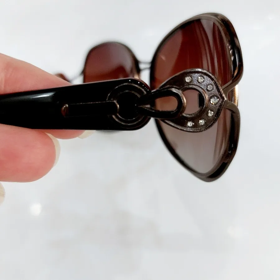 عینک آفتابی