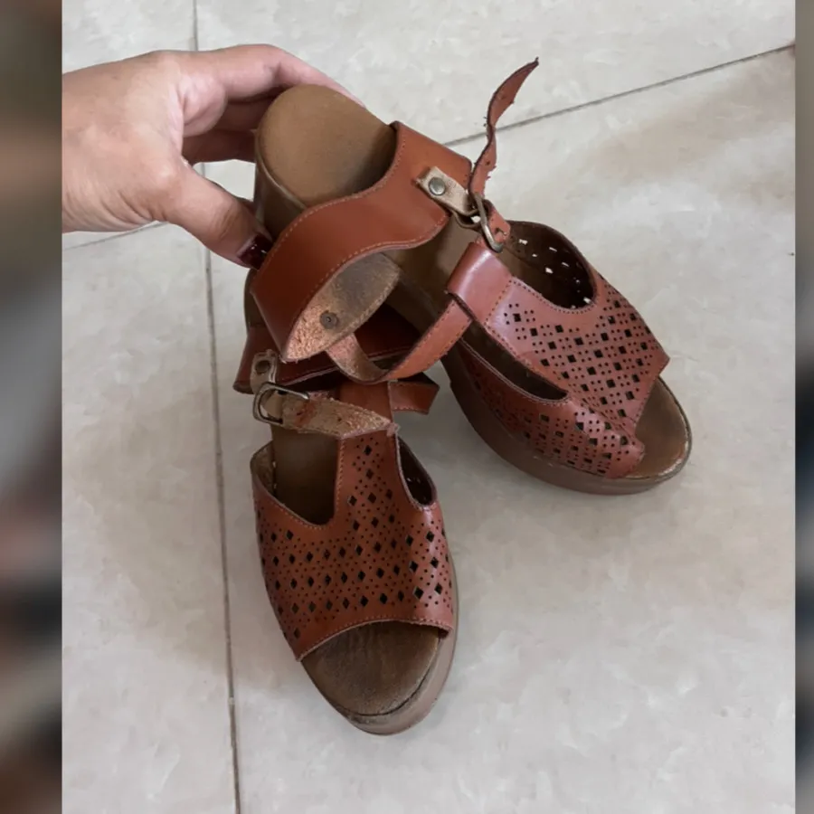 صندل chرم هالیوودی