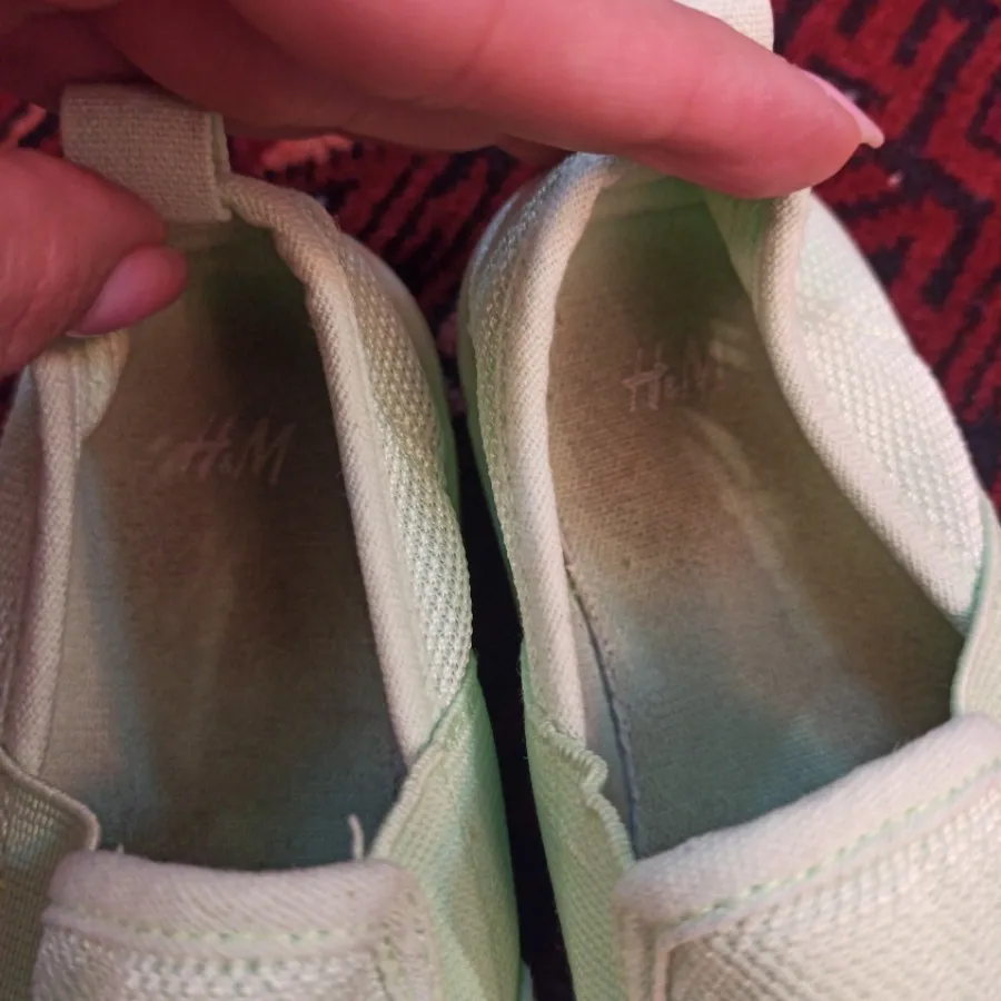 کفش بچه گانه h&m