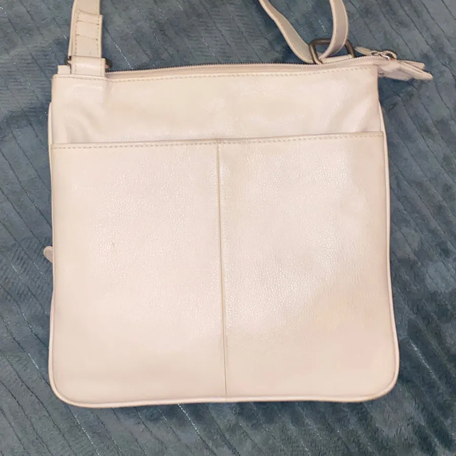 کیف کمری شیری