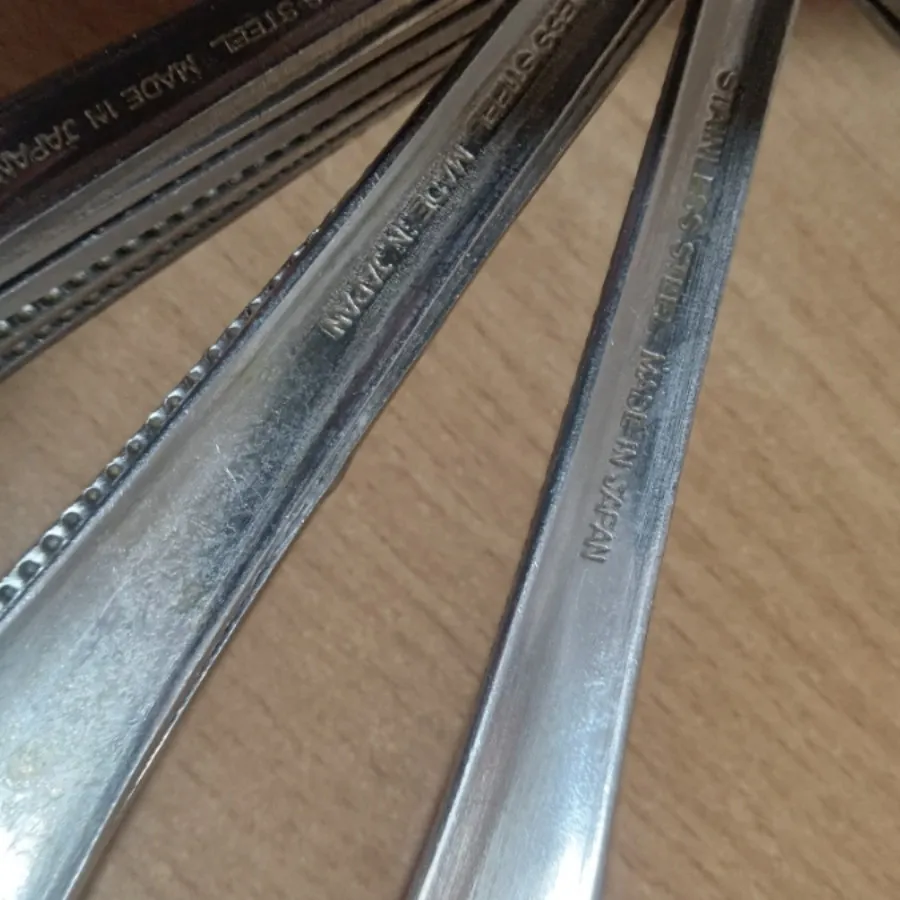 قاشق و چنگال استیل