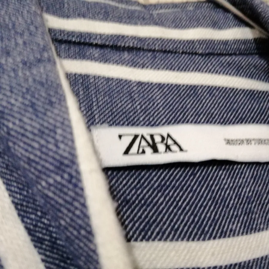 پیراهن مردانه