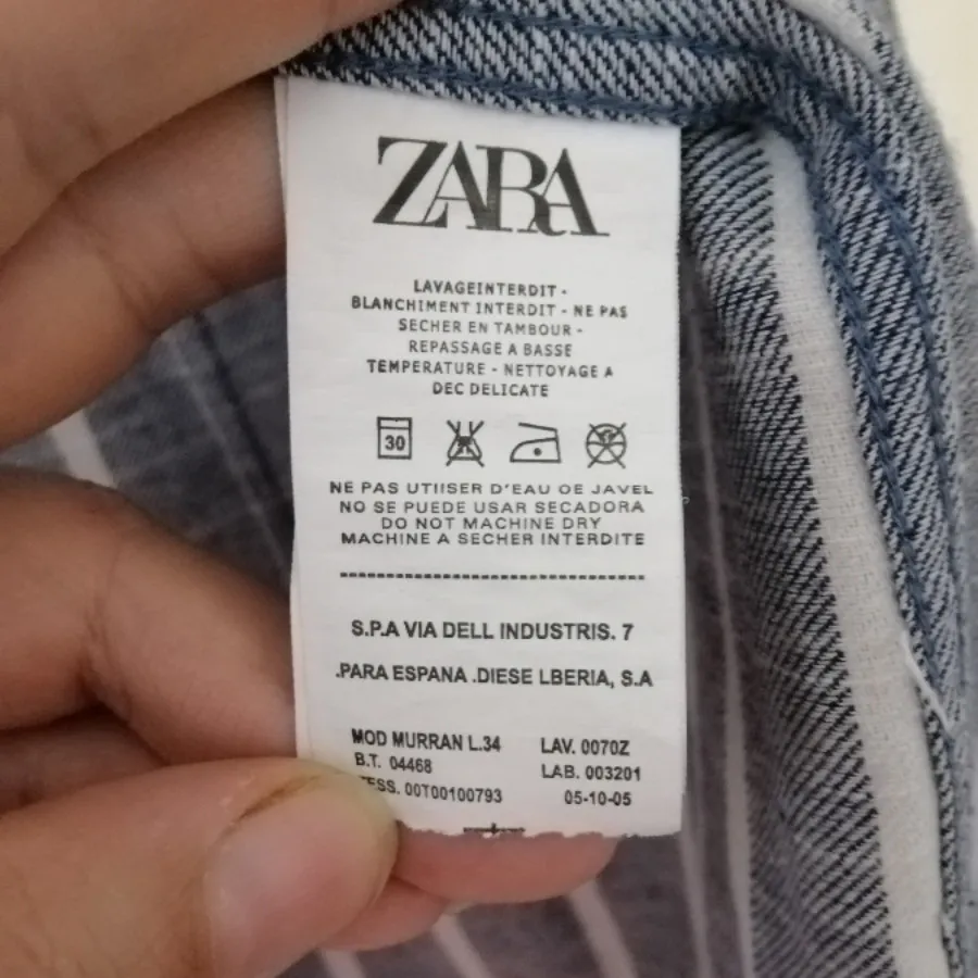 پیراهن مردانه