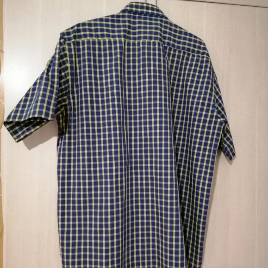 پیراهن مردانه