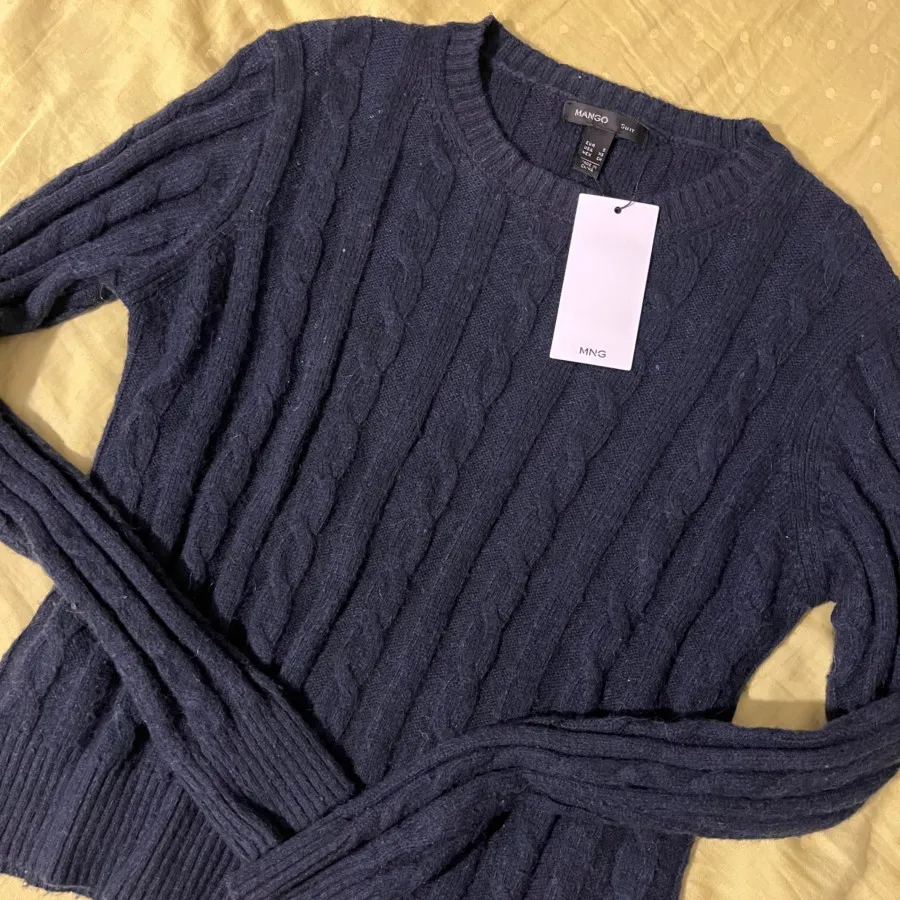 پولیور منگو