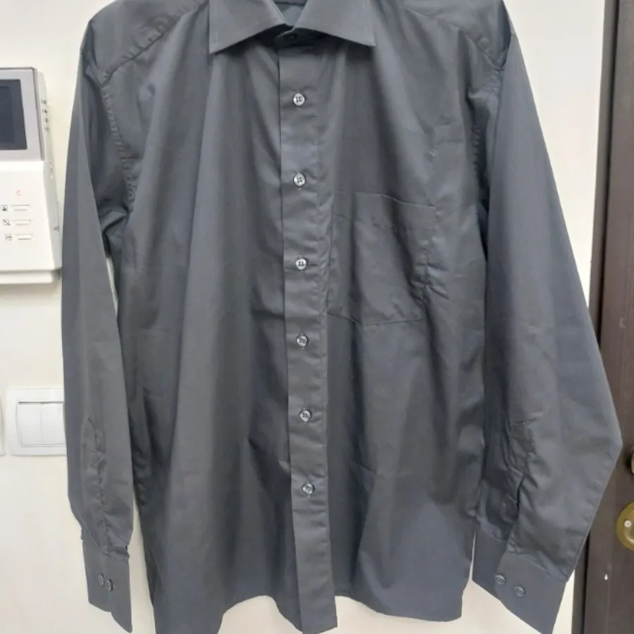 پیراهن مردانه