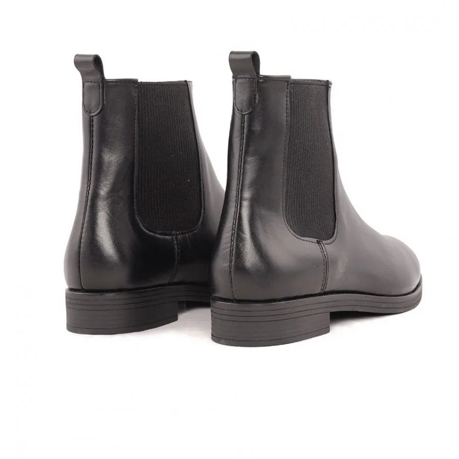 کفش نیم‌بوت دنیلیDanielli