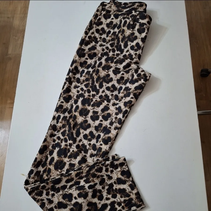 شلوار مجلسی اسمارا