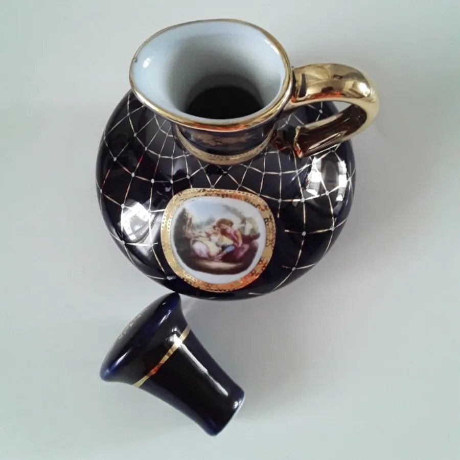 آبلیموخوری سرمه ای