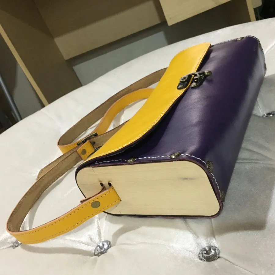 کیف چرم دست دوز