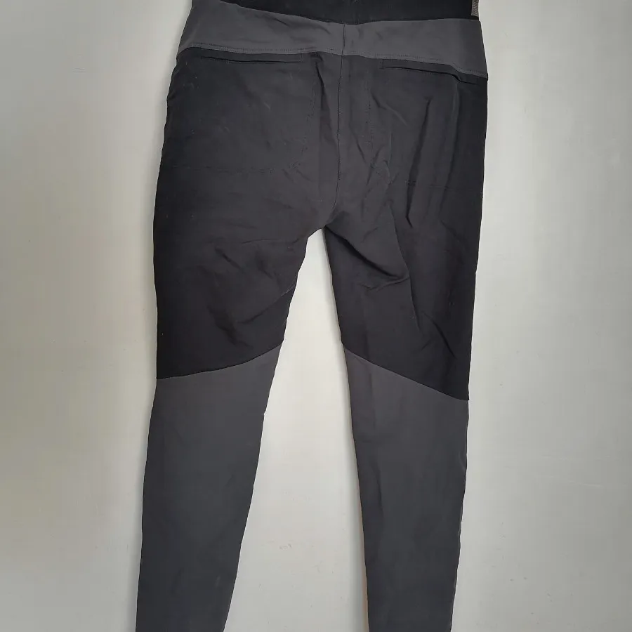 شلوار کوهنوردی سه فصل