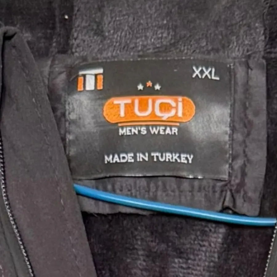 کاپشن برند توچی