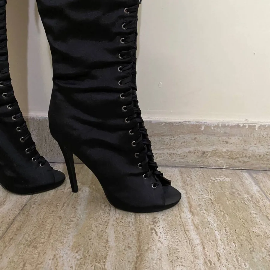 چکمه پاشنه‌دار مجلسی