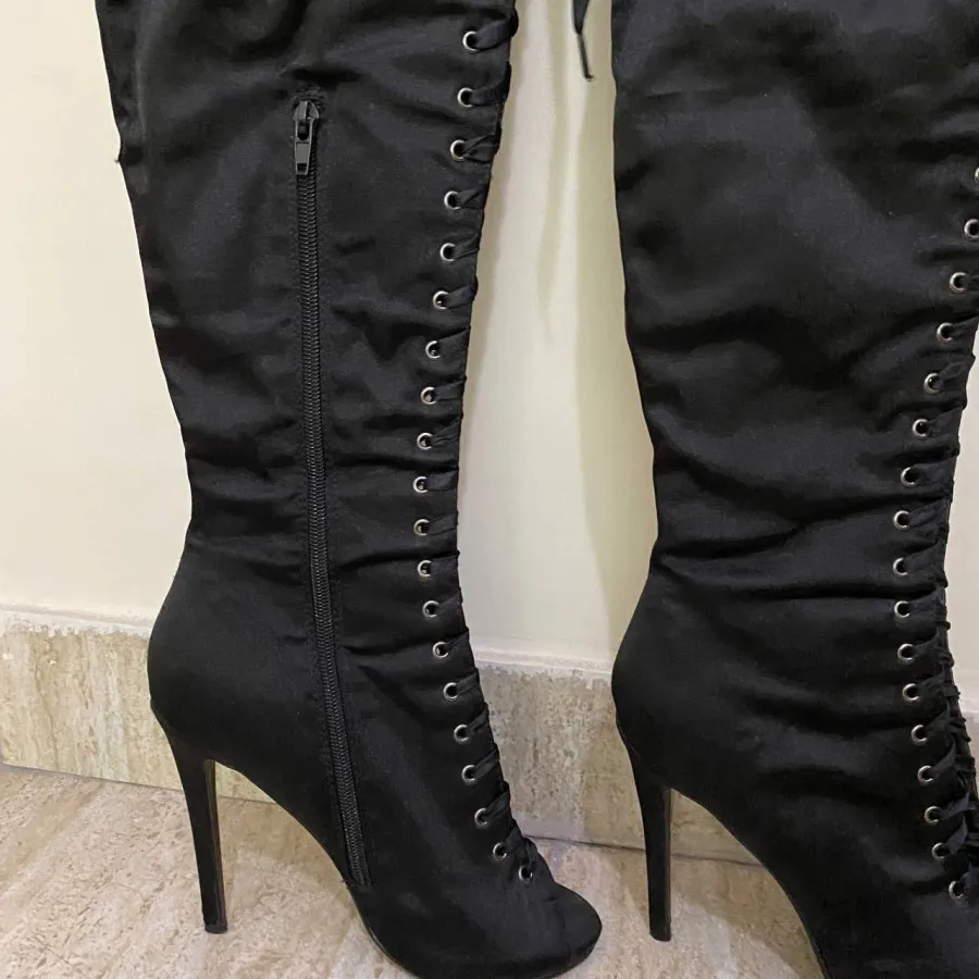 چکمه پاشنه‌دار مجلسی