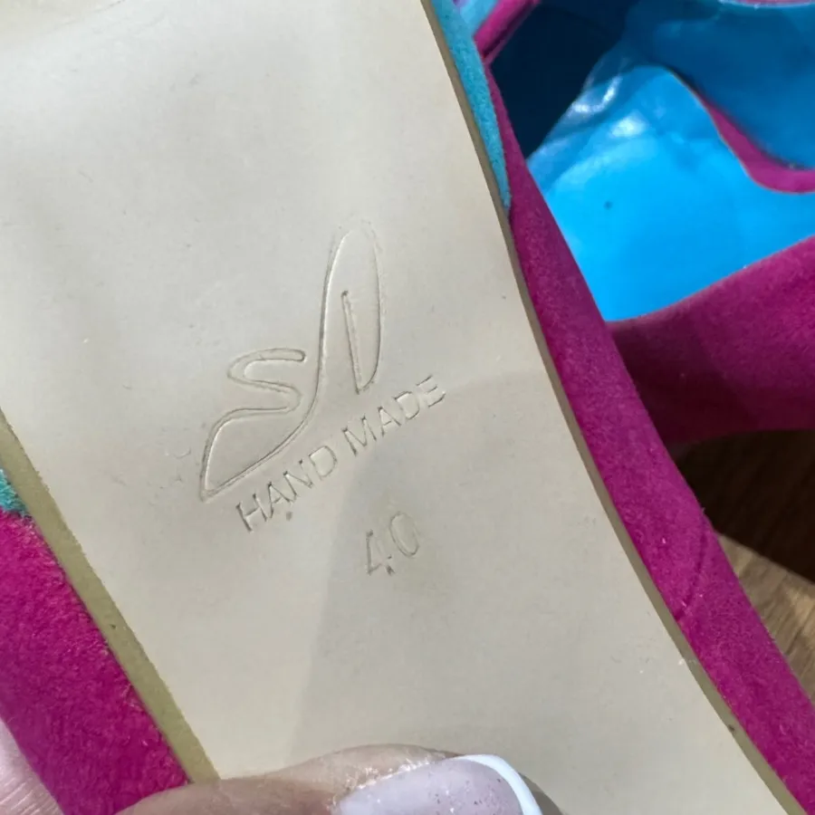 کفش پاشنه بلند