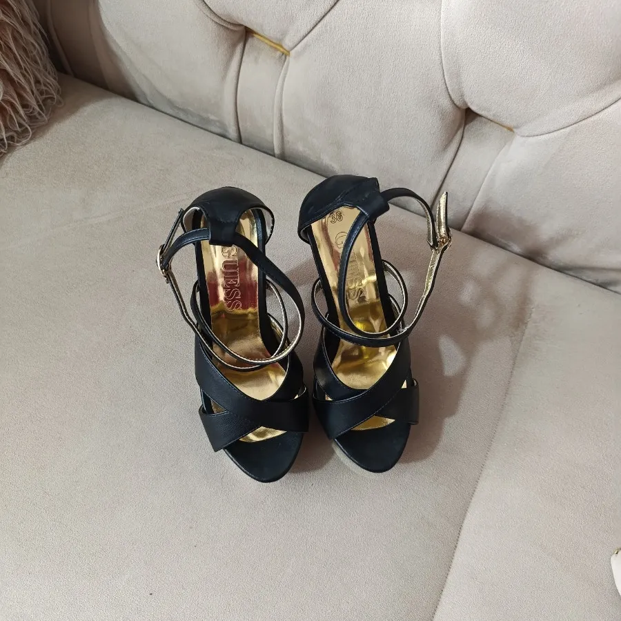 کفش مجلسی GUESS