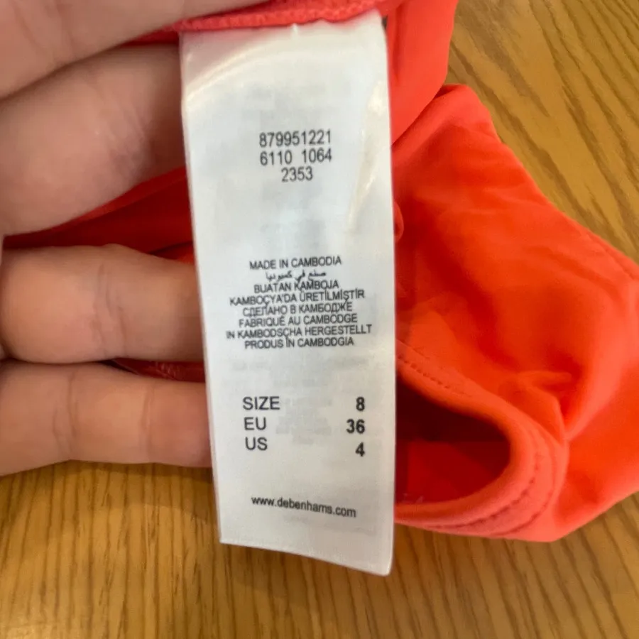 بیکینی دبنهامز