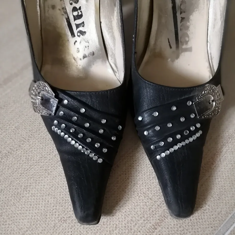 کفش مجلسی پاشنه دار