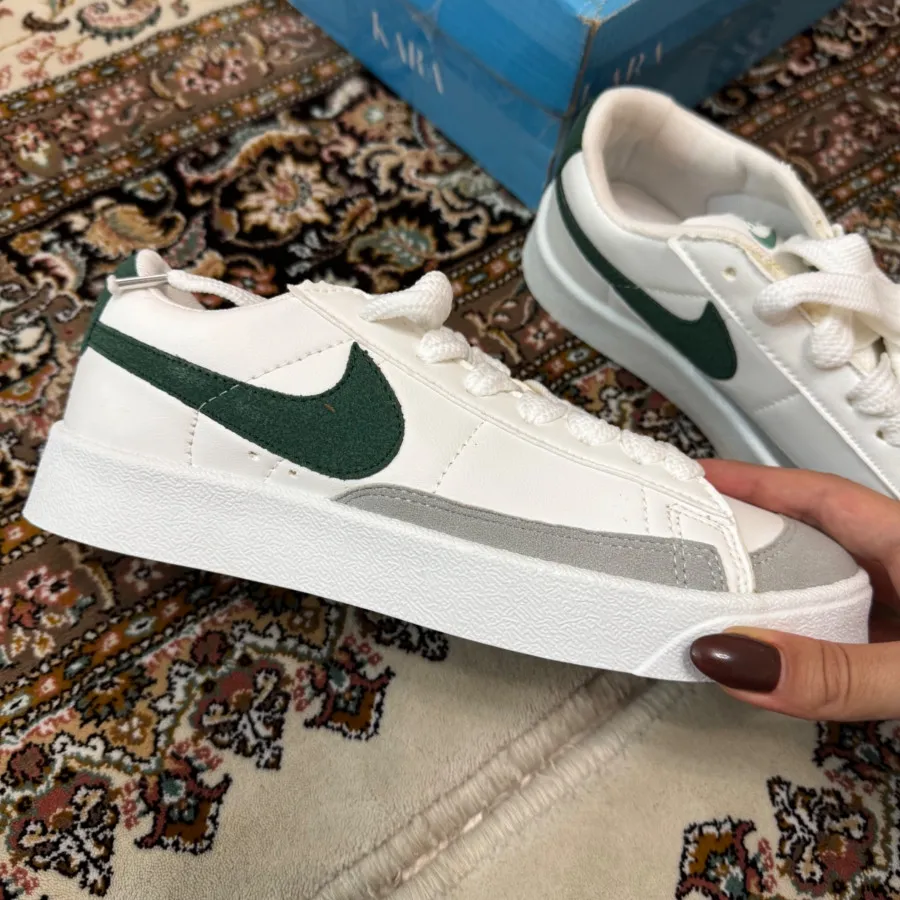 کتونی نایکی سفید