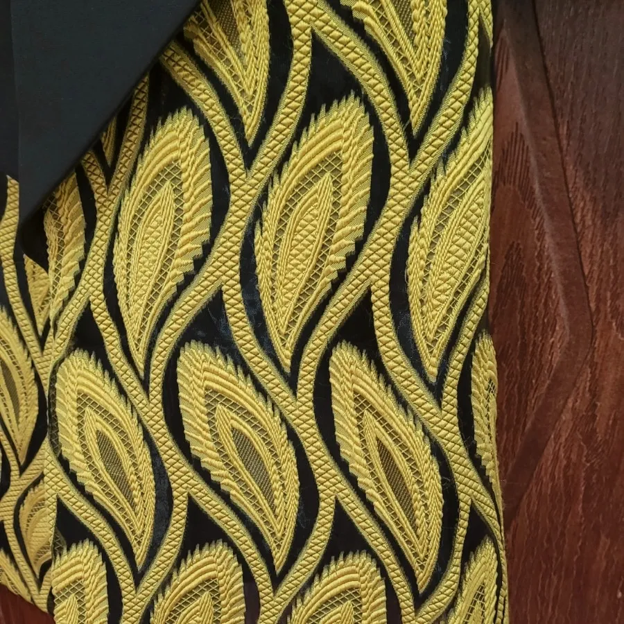 مانتو ژاکارد