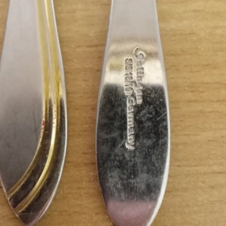 چنگال میوه خوری