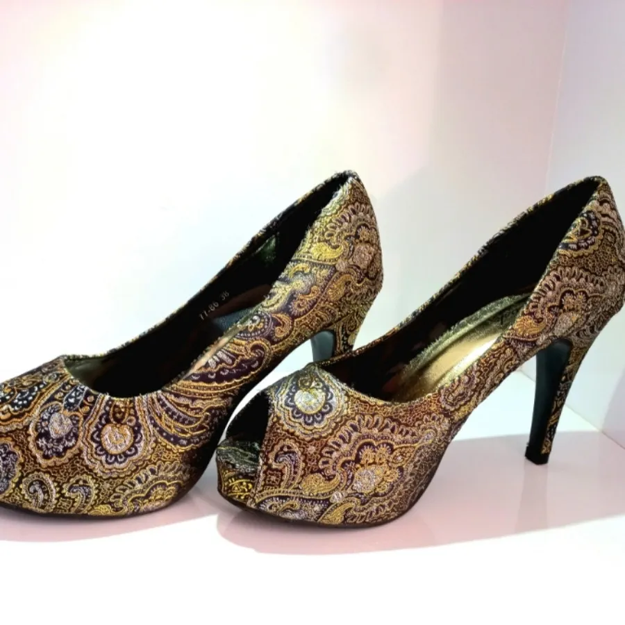 کفش مجلسی زنانه